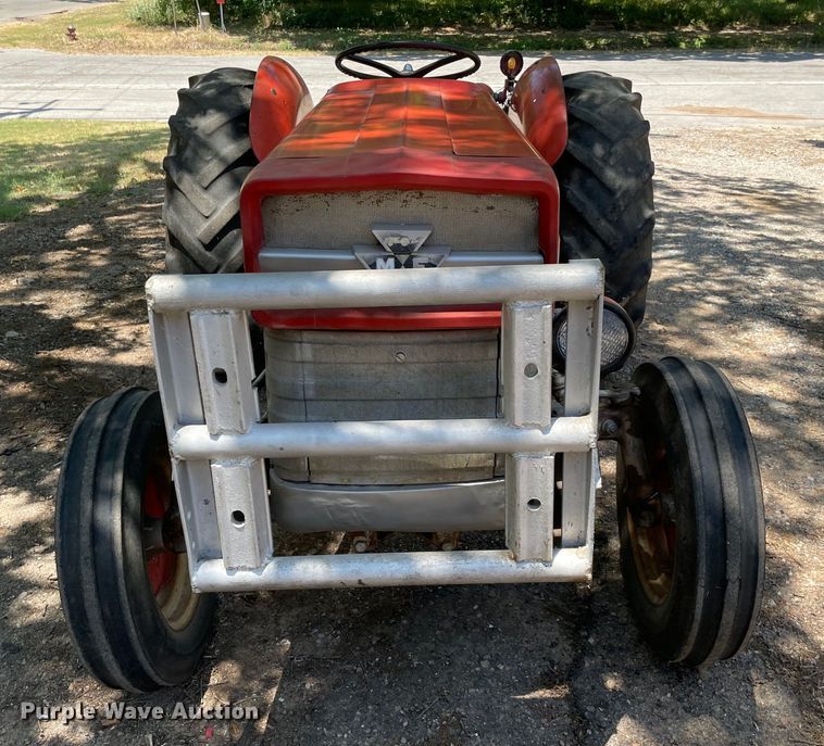 image for item KJ9746 1967 Massey Ferguson 135 tractor