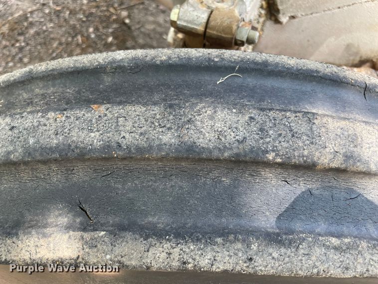 image for item KJ9746 1967 Massey Ferguson 135 tractor