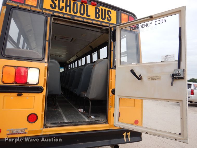 image for item KP9512 2007 Thomas Built B2  school bus