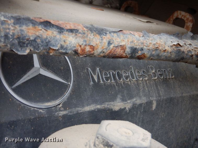 image for item KP9512 2007 Thomas Built B2  school bus