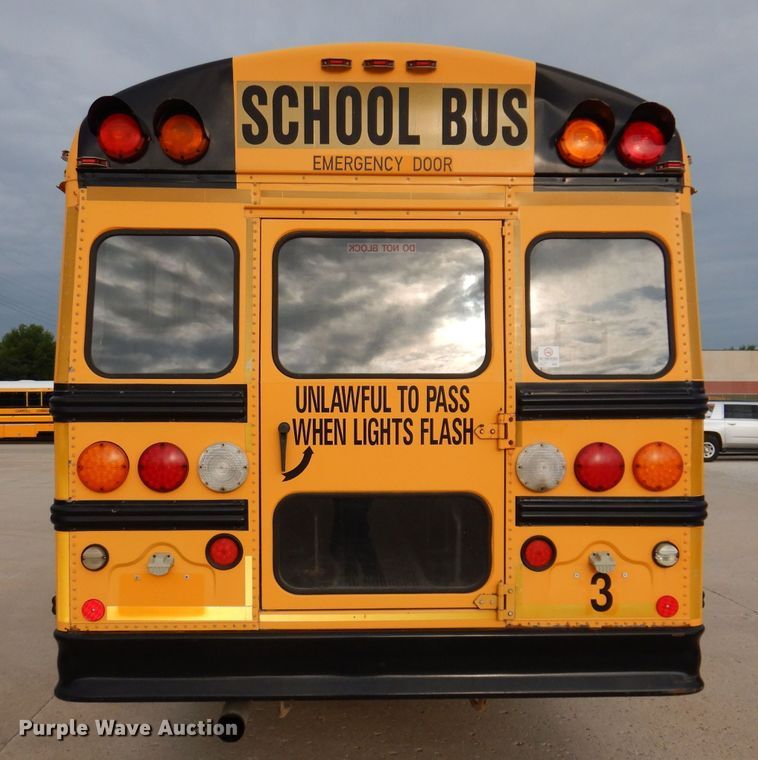 image for item KP9513 2007 Thomas Built Saf-T-Liner MVP EF  school bus