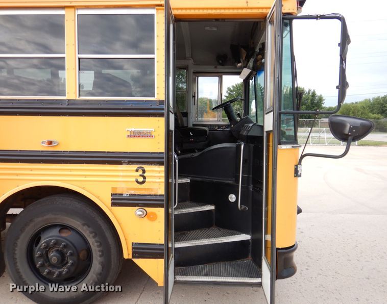 image for item KP9513 2007 Thomas Built Saf-T-Liner MVP EF  school bus