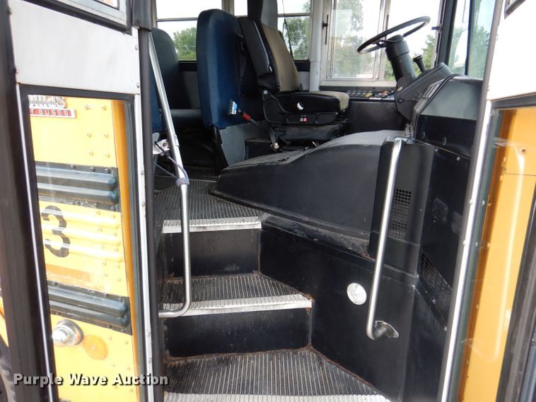 image for item KP9513 2007 Thomas Built Saf-T-Liner MVP EF  school bus