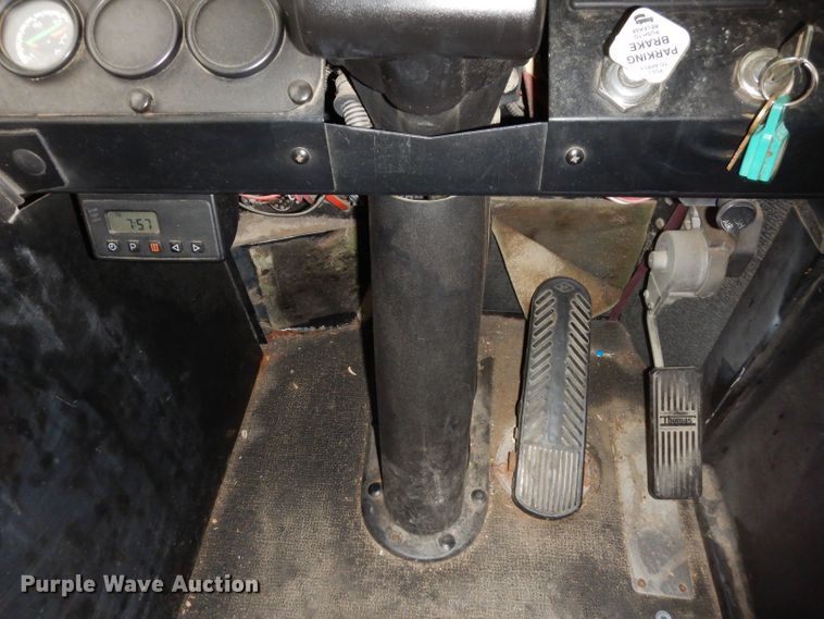 image for item KP9513 2007 Thomas Built Saf-T-Liner MVP EF  school bus