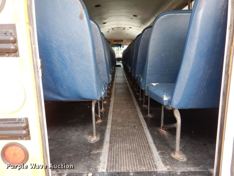 image for item KP9513 2007 Thomas Built Saf-T-Liner MVP EF  school bus