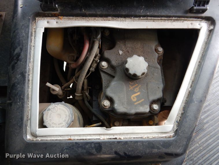 image for item KP9513 2007 Thomas Built Saf-T-Liner MVP EF  school bus