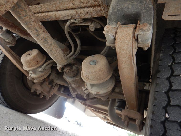 image for item KP9513 2007 Thomas Built Saf-T-Liner MVP EF  school bus