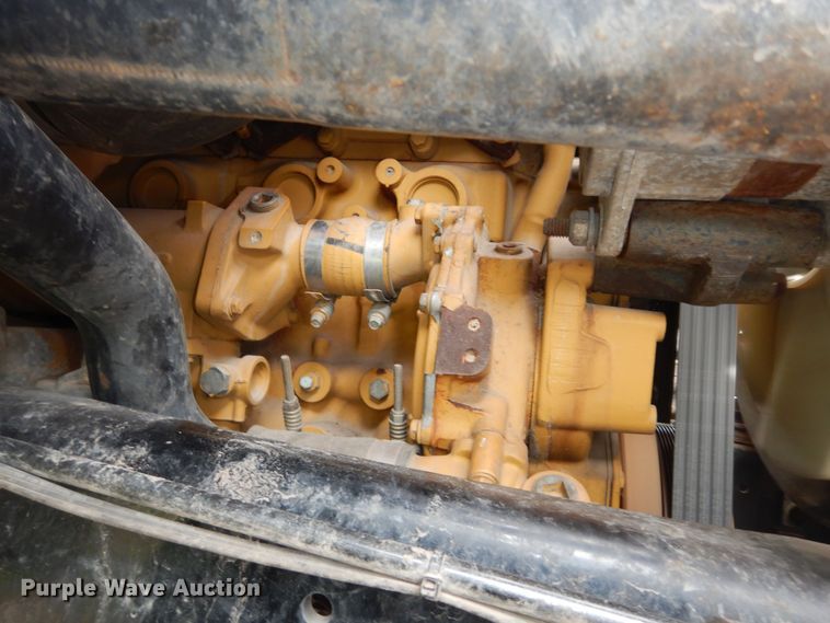 image for item KS9795 2001 Sterling L9500  winch truck