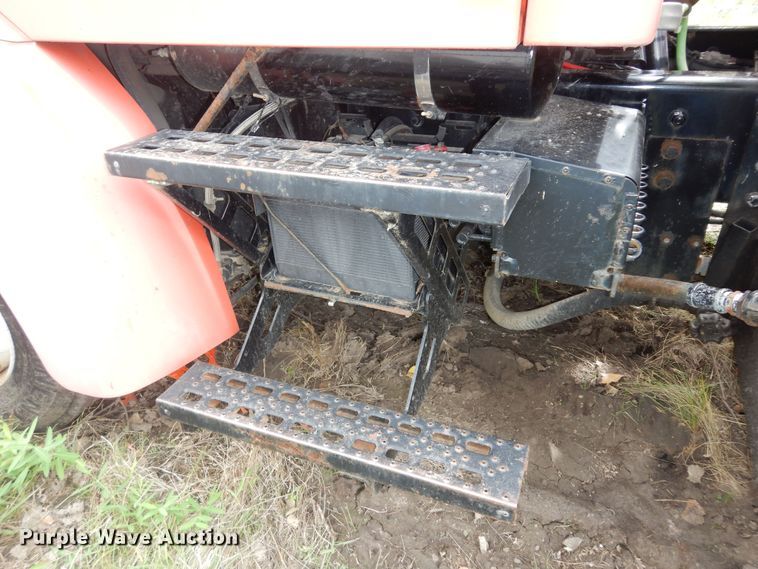 image for item KS9795 2001 Sterling L9500  winch truck