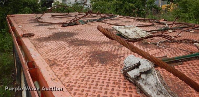 image for item KS9795 2001 Sterling L9500  winch truck