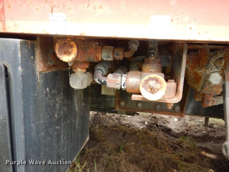 image for item KS9795 2001 Sterling L9500  winch truck