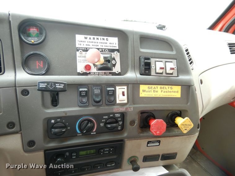 image for item KS9795 2001 Sterling L9500  winch truck