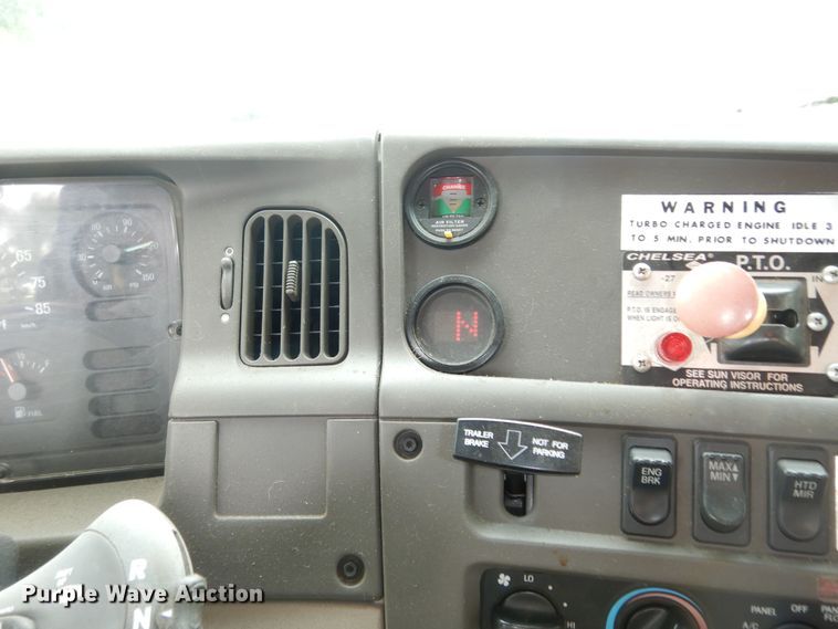 image for item KS9795 2001 Sterling L9500  winch truck