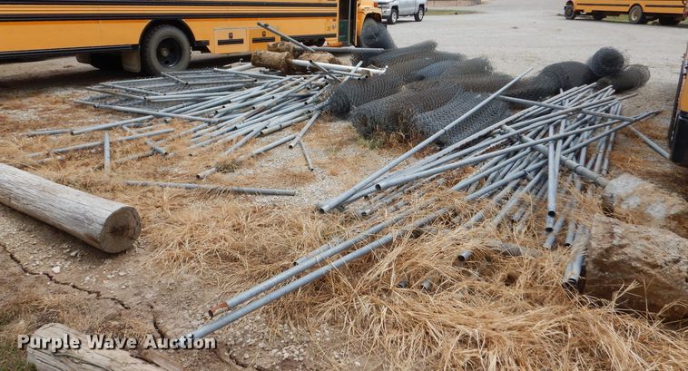 image for item LB9784 Chain link fence