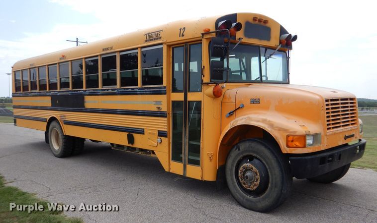 image for item LB9785 1997 International 3800  school bus