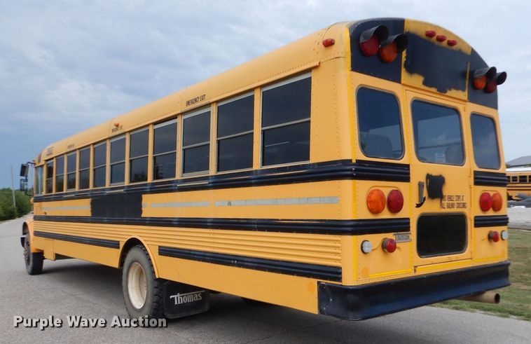 image for item LB9785 1997 International 3800  school bus
