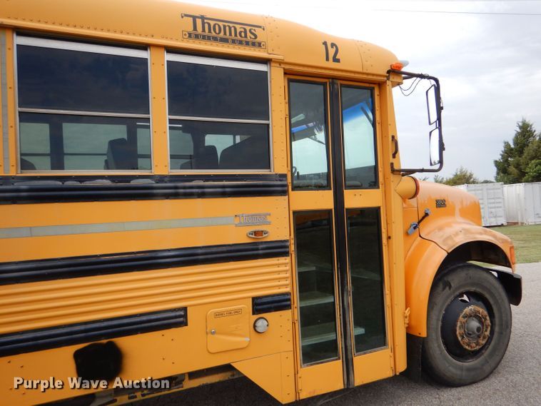 image for item LB9785 1997 International 3800  school bus