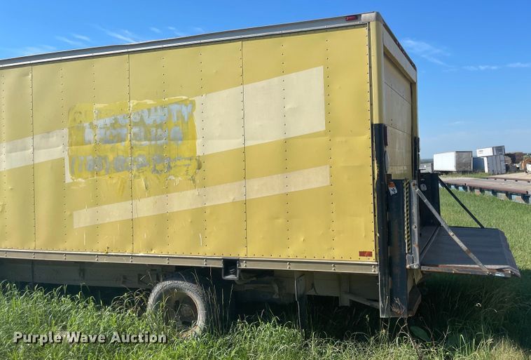 image for item LF9258 1998 Ford Econoline E350  box truck