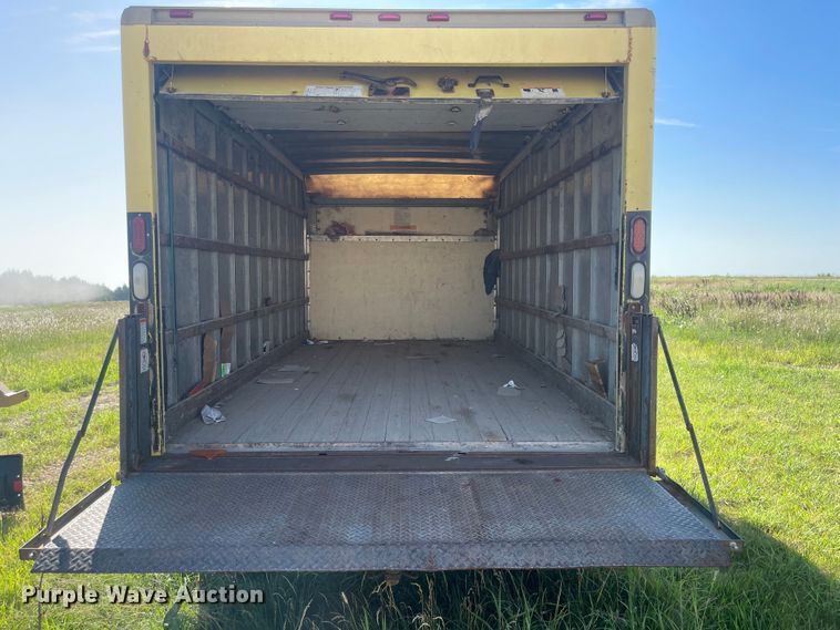 image for item LF9258 1998 Ford Econoline E350  box truck