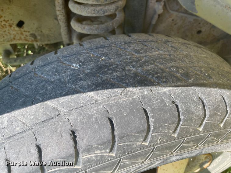 image for item LF9258 1998 Ford Econoline E350  box truck