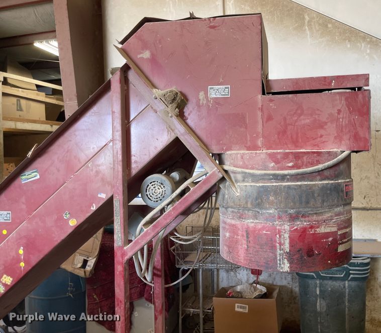 image for item LF9261 C.S. Bell HMG-16P  glass crusher