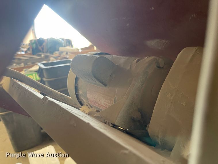 image for item LF9261 C.S. Bell HMG-16P  glass crusher