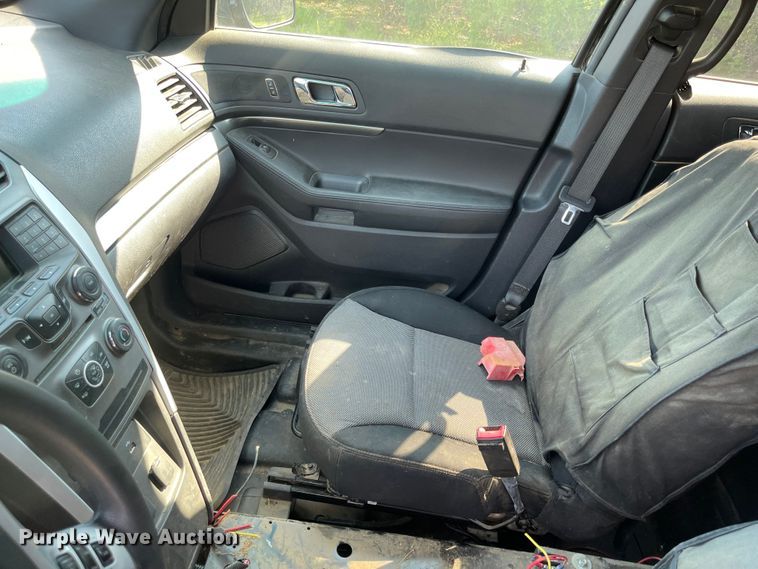 image for item LF9263 2015 Ford Explorer Police Interceptor  SUV