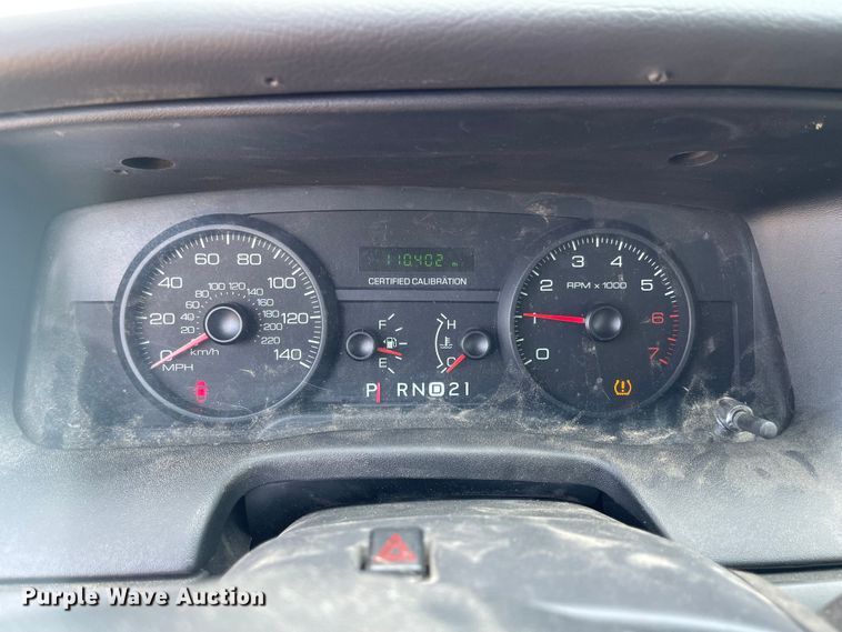 image for item LF9264 2010 Ford Crown Victoria Police Interceptor