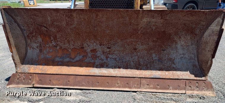 image for item LK9019 1984 Caterpillar D6D  dozer