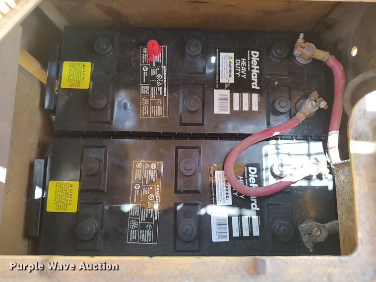 image for item LK9019 1984 Caterpillar D6D  dozer