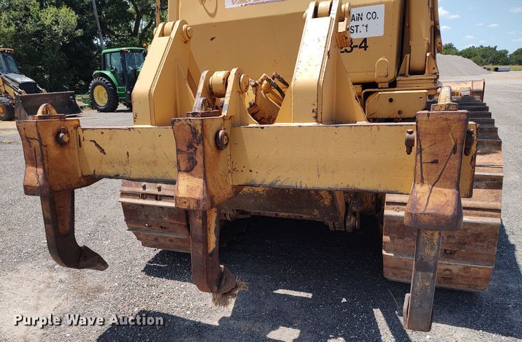image for item LK9019 1984 Caterpillar D6D  dozer