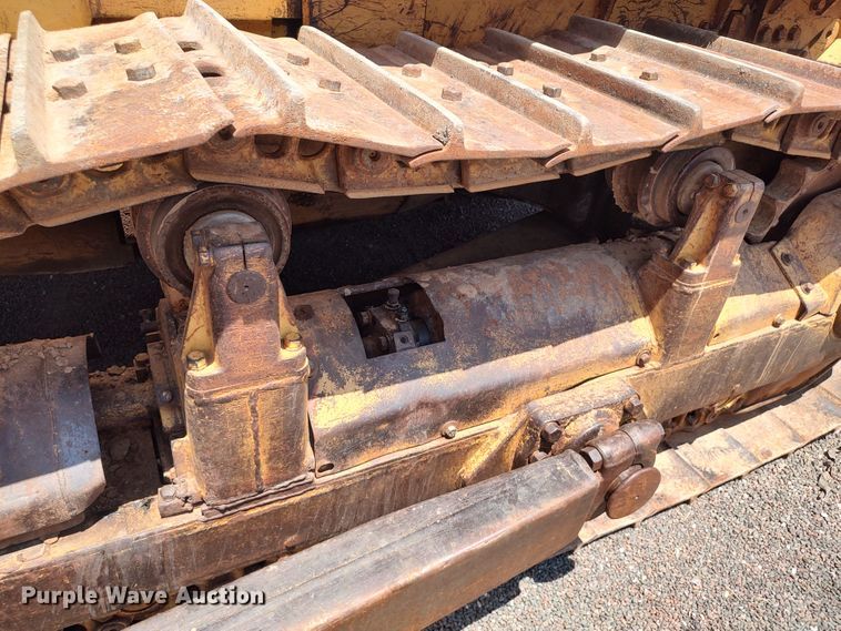 image for item LK9019 1984 Caterpillar D6D  dozer