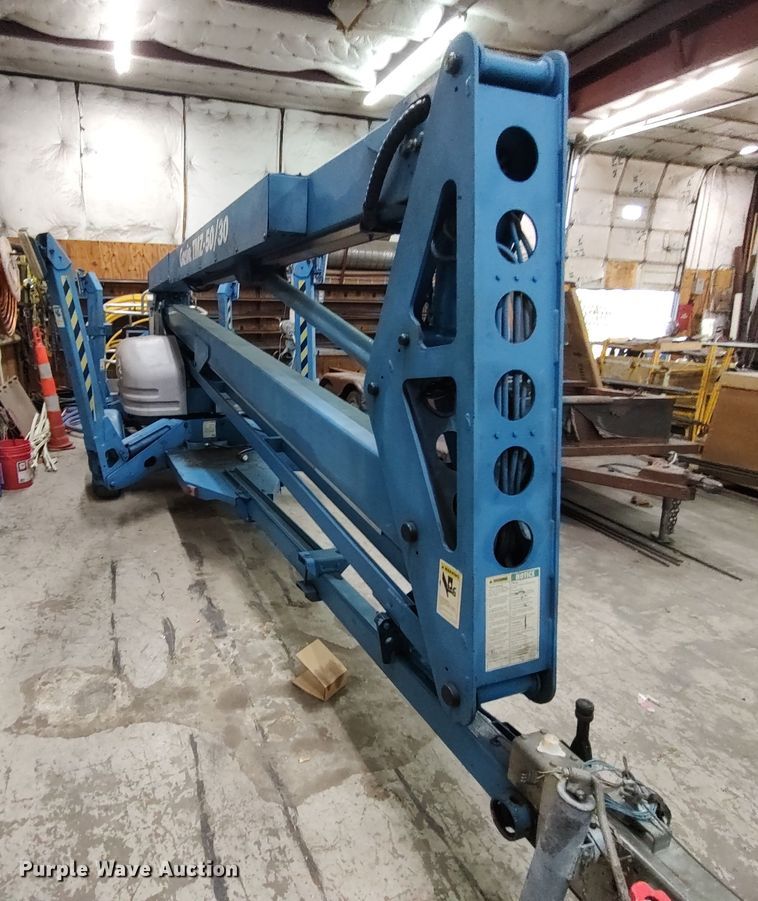 image for item LK9036 2002 Genie TMZ50  boom lift