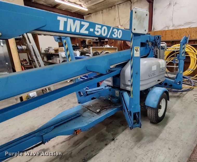 image for item LK9036 2002 Genie TMZ50  boom lift