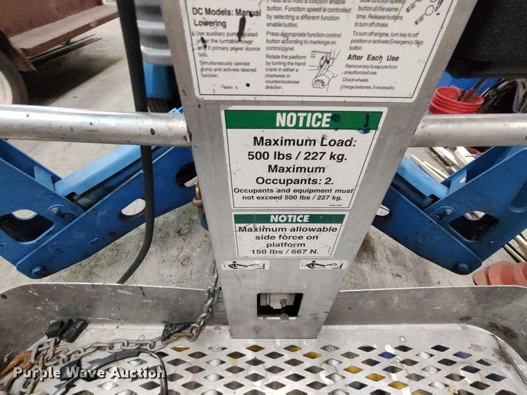 image for item LK9036 2002 Genie TMZ50  boom lift