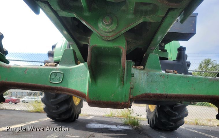 image for item LM9587 2006 John Deere 6415 MFWD tractor