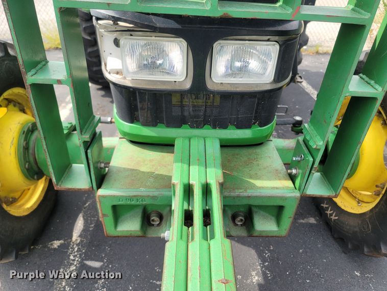 image for item LM9587 2006 John Deere 6415 MFWD tractor