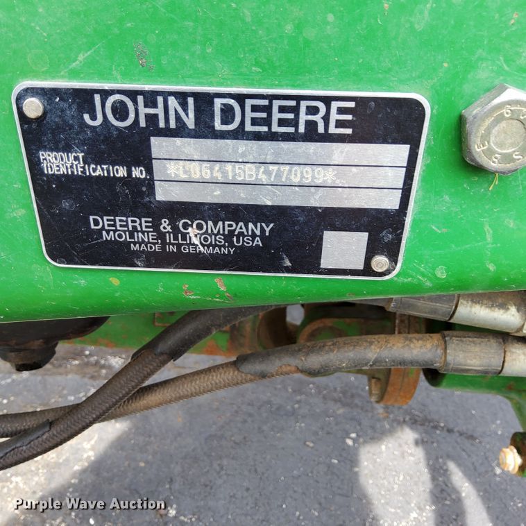 image for item LM9587 2006 John Deere 6415 MFWD tractor