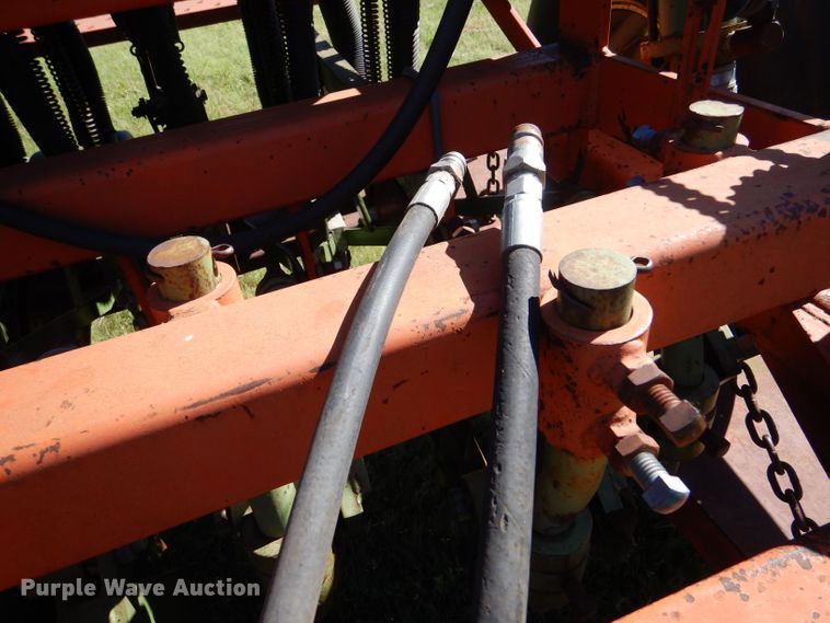 image for item LP9385 Tye 104-4528  no-till grain drill