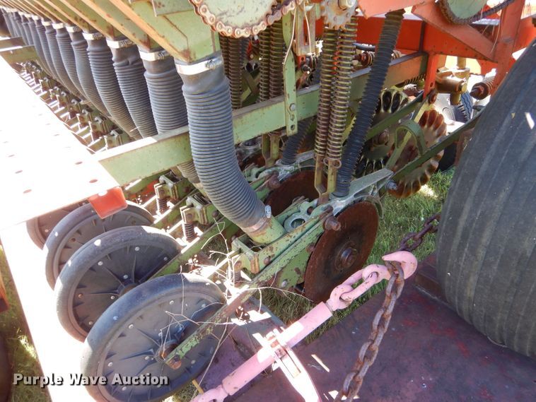 image for item LP9385 Tye 104-4528  no-till grain drill