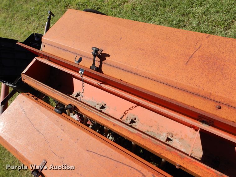 image for item LP9385 Tye 104-4528  no-till grain drill