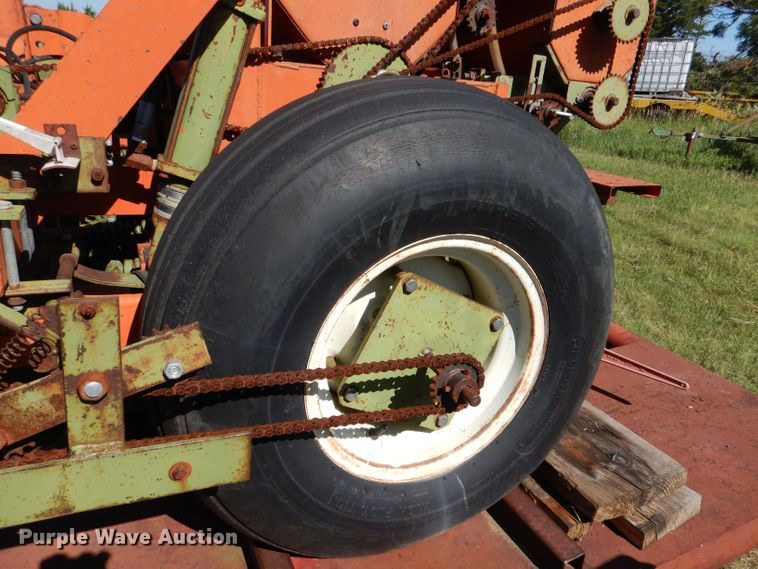 image for item LP9385 Tye 104-4528  no-till grain drill