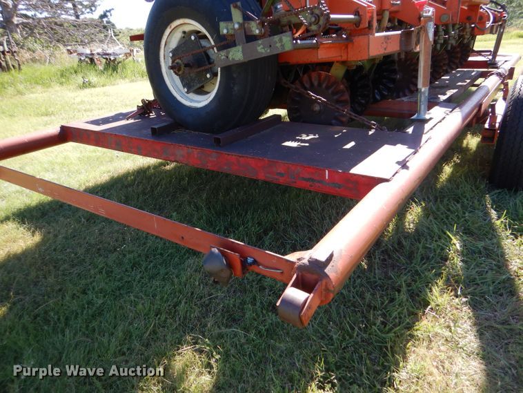 image for item LP9385 Tye 104-4528  no-till grain drill