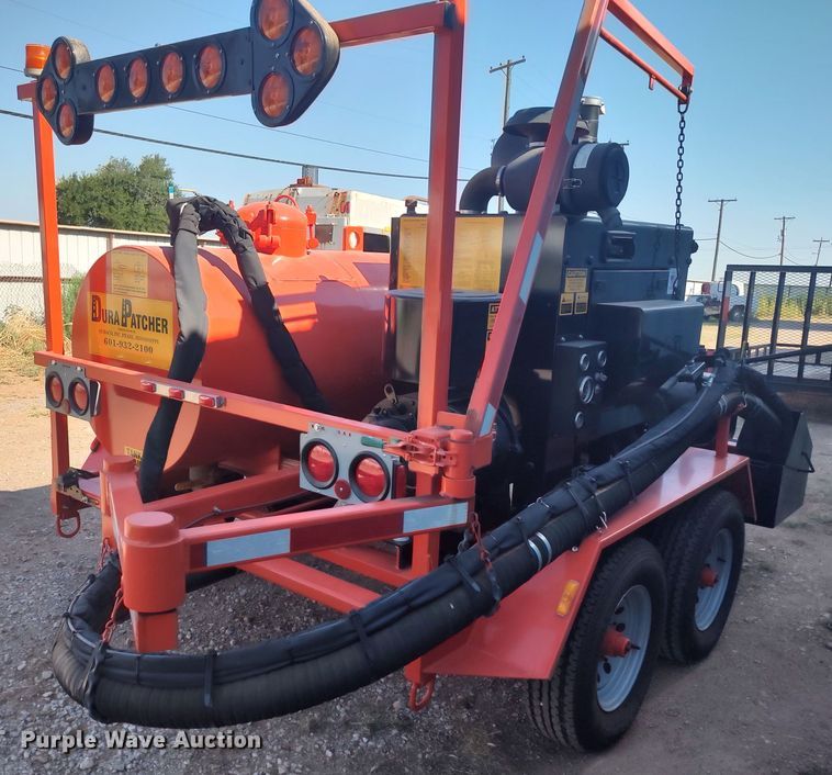 image for item LU9212 2014 Duraco DuraPatcher 125DJT  pot hole patcher