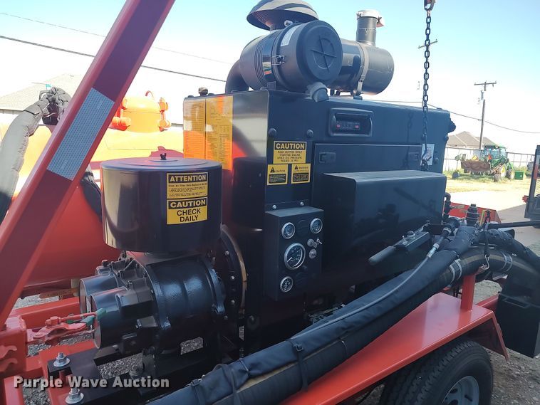 image for item LU9212 2014 Duraco DuraPatcher 125DJT  pot hole patcher