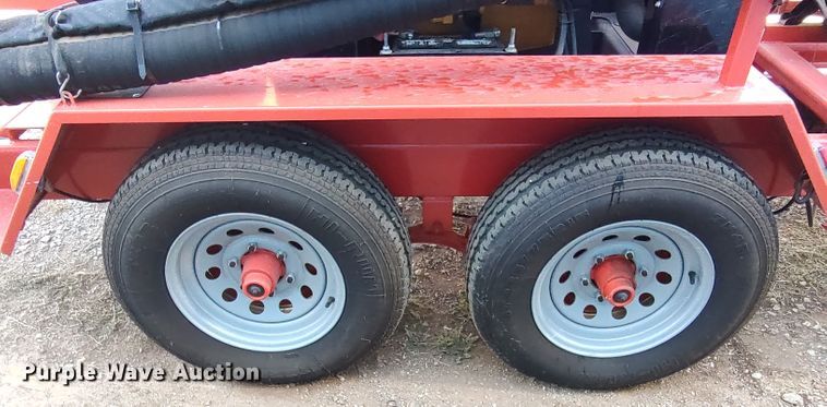 image for item LU9212 2014 Duraco DuraPatcher 125DJT  pot hole patcher