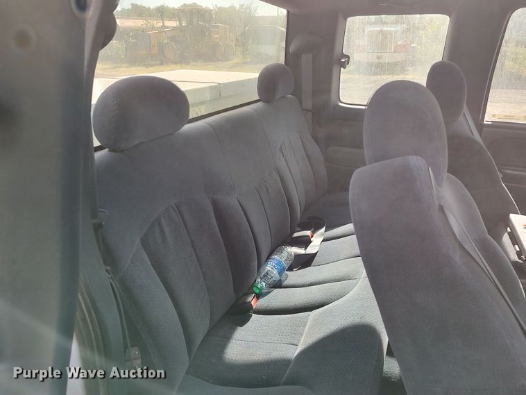 image for item LU9259 1999 Chevrolet Silverado 1500  Ext. Cab pickup truck