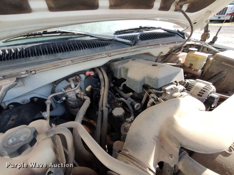 image for item LU9259 1999 Chevrolet Silverado 1500  Ext. Cab pickup truck