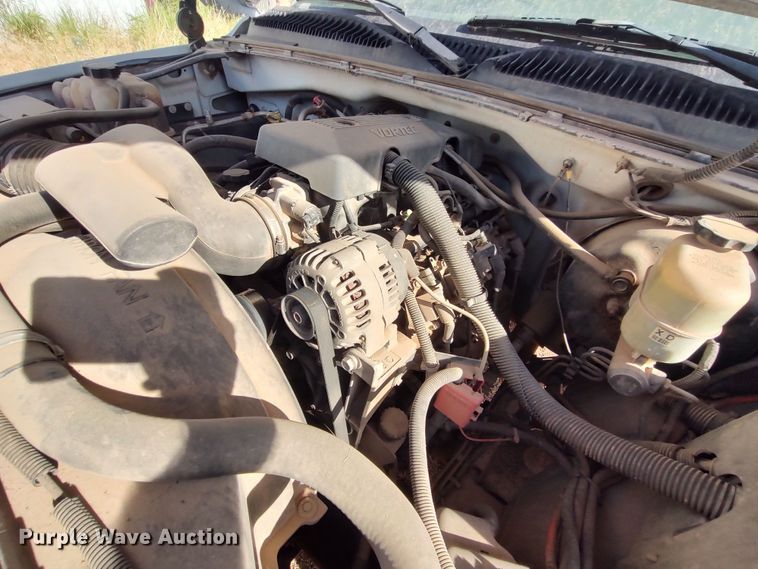 image for item LU9259 1999 Chevrolet Silverado 1500  Ext. Cab pickup truck