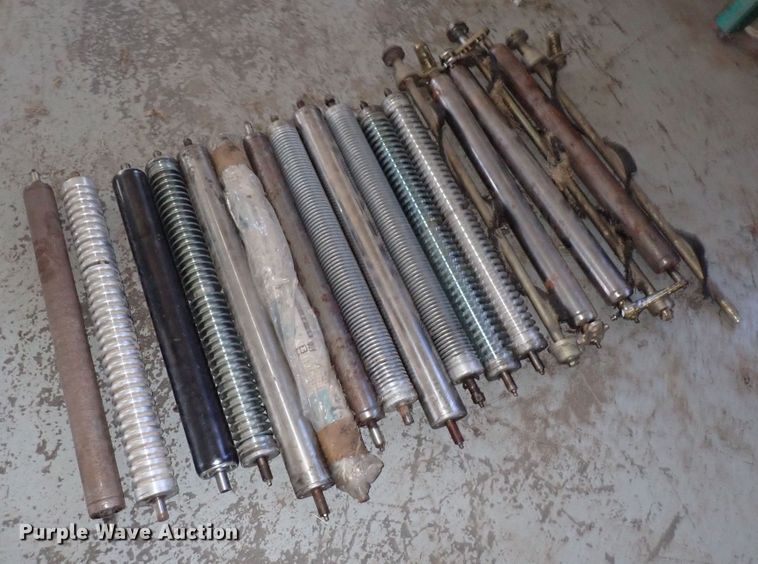 image for item LU9482 (15) Hustler mower reels